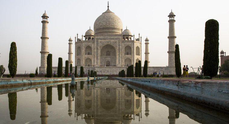 ¿Por qué Shah Jahan construyó el Taj Mahal?