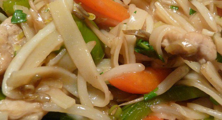 ¿Cuál es la diferencia entre Chop Suey y Chow Mein?