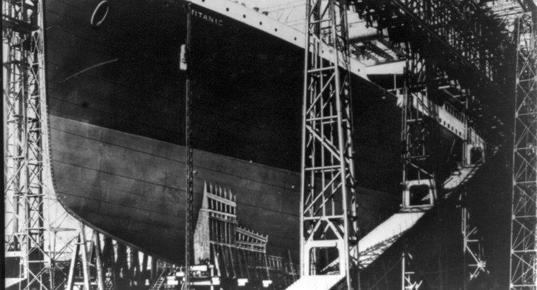 ¿Cuánto tiempo tomó construir el Titanic?