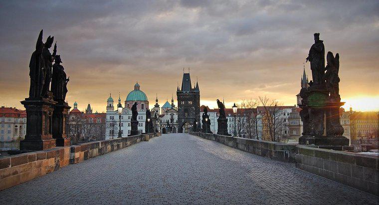 ¿Qué fue la defenestración de Praga?