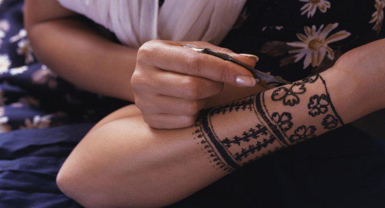 ¿Cómo hacer tinta de henna?