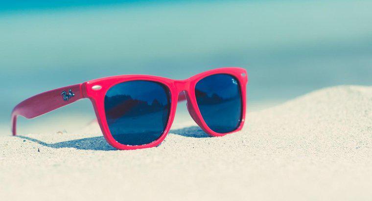 ¿Cuál es la manera de obtener arañazos de gafas de sol?