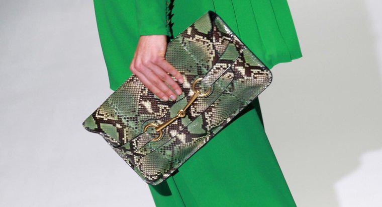 ¿Es posible saber si una bolsa de Gucci es real?
