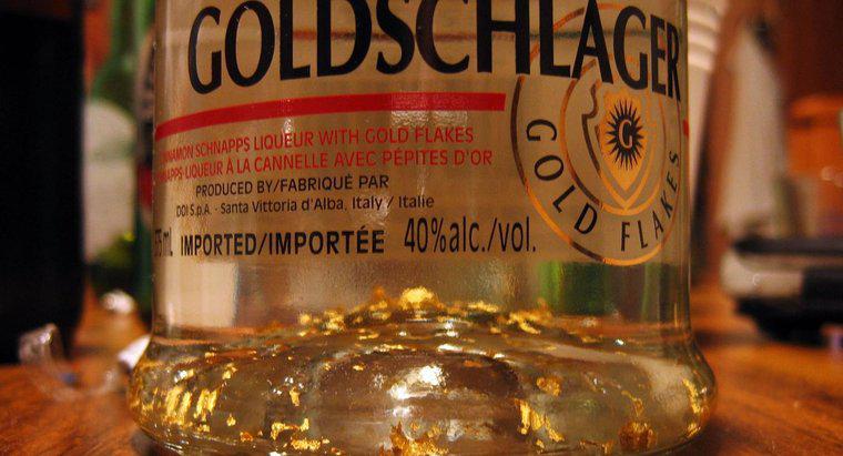 ¿Cuáles son los copos de oro en el licor Goldschlager?