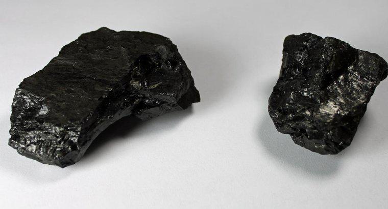 ¿Qué es el carbón hecho de?