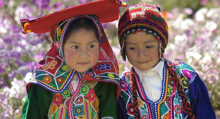 ¿Cuáles eran las costumbres y tradiciones de los incas?