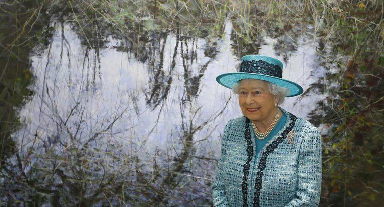 ¿Dónde vive la reina de Inglaterra?