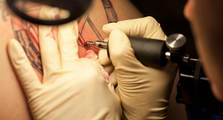 ¿Qué tan rápido va una aguja de tatuaje?