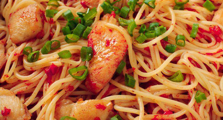 ¿Qué es una receta fácil para Rotel Chicken Spaghetti?