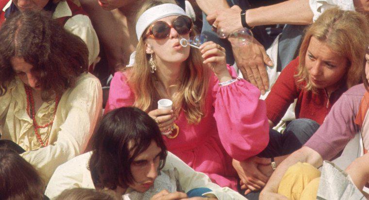 ¿Qué es una comuna hippie?