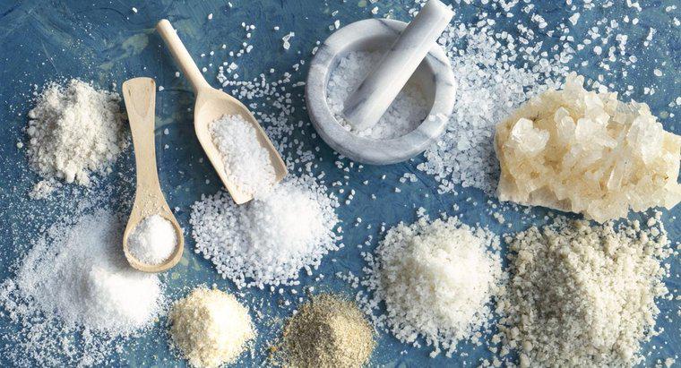 ¿Cuál es la diferencia entre la sal kosher y la sal de mesa?
