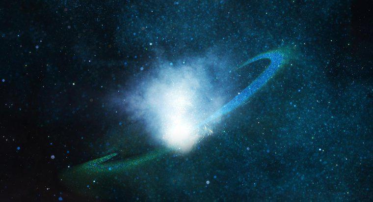 ¿Qué son los cuerpos celestes en el espacio?
