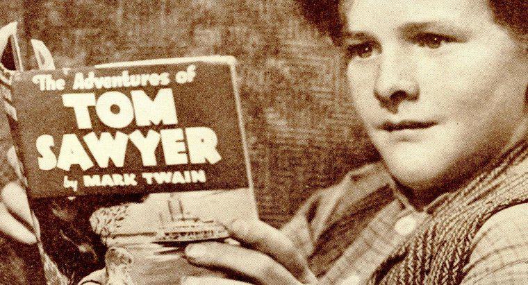 ¿Qué es un breve resumen de "Las aventuras de Tom Sawyer"?