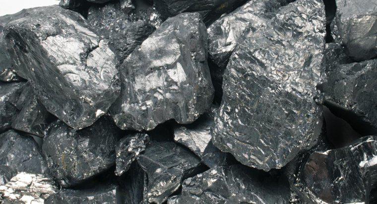 ¿Cómo es el carbón utilizado por los seres humanos?