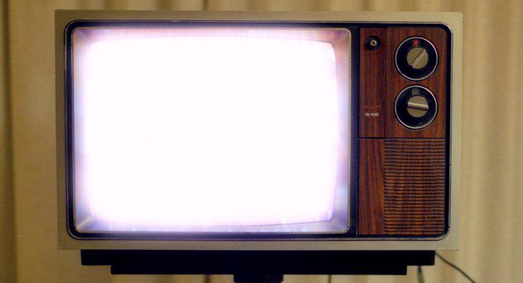 ¿Cuándo se hizo la primera televisión?