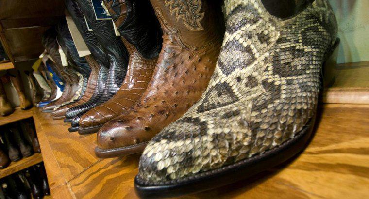 ¿Cómo cuidar las botas de piel de serpiente?