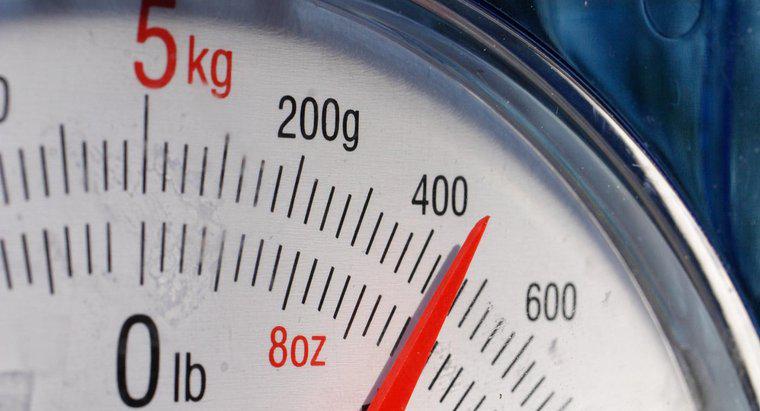 ¿Qué es 145 libras convertidas en kilogramos?