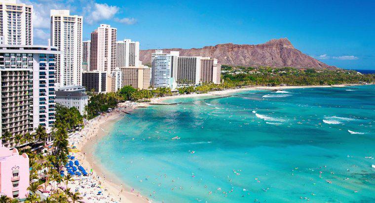 ¿Qué importa y exporta Hawaii?