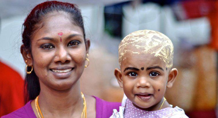 ¿Por qué las mujeres indias perforan sus narices?