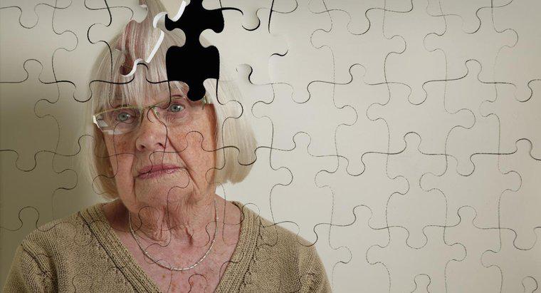 ¿Cuáles son las etapas avanzadas de la demencia?