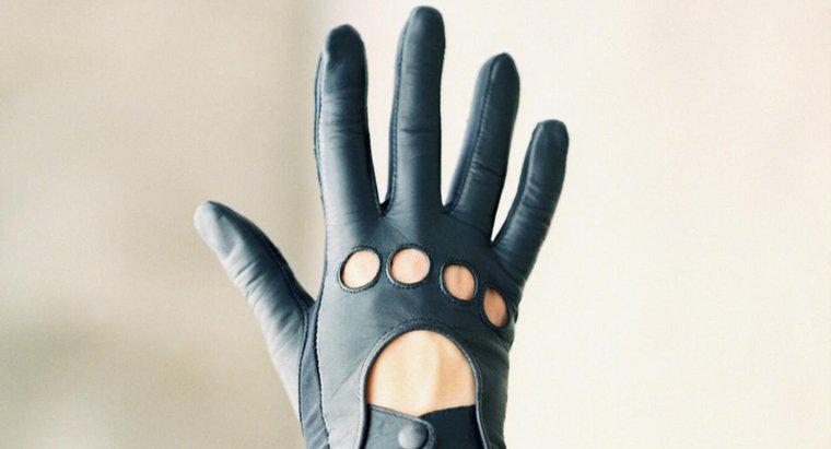 ¿Cómo estirar los guantes de cuero?