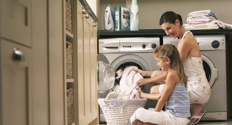 ¿Se puede lavar el poliéster en la lavadora?