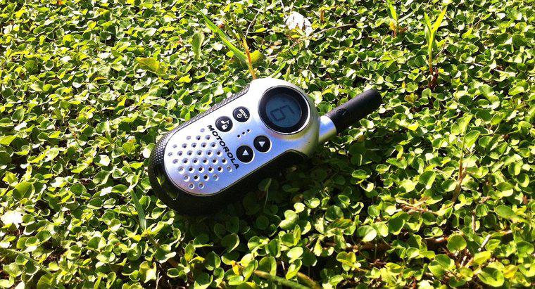 ¿Qué significa VOX en walkie talkies?