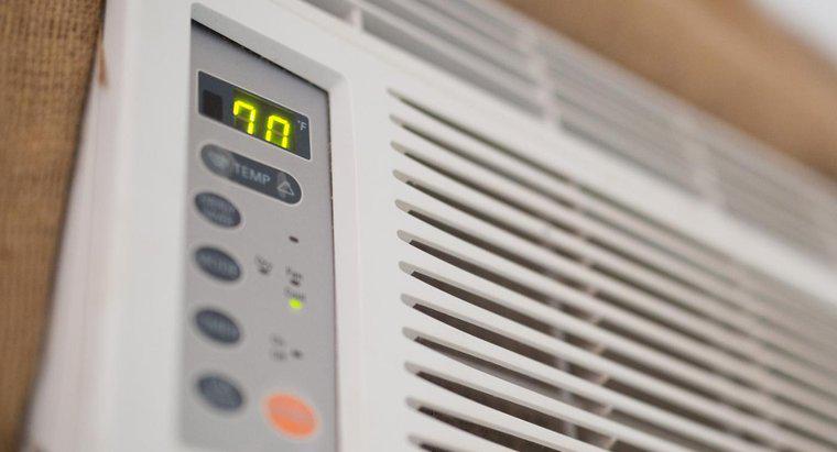 ¿Cómo se utiliza la configuración del ventilador en un acondicionador de aire?