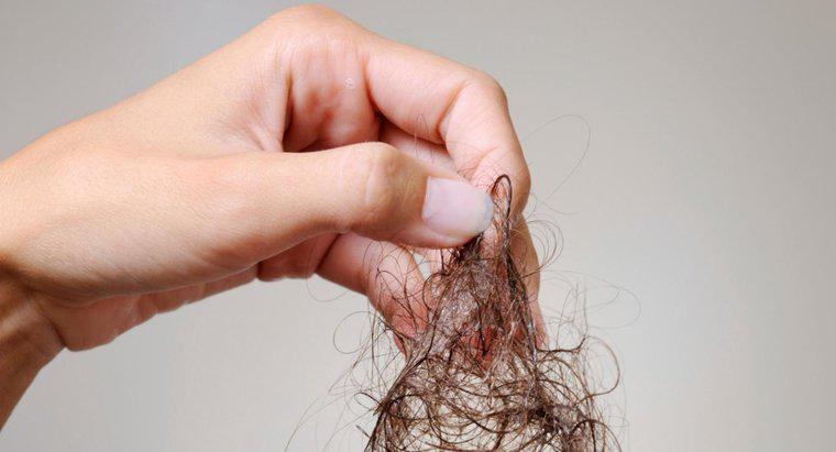 ¿Cuánta pérdida de cabello es normal para las mujeres?