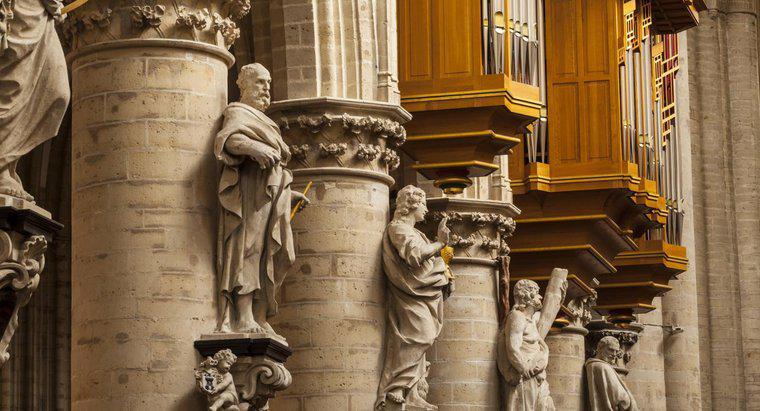 ¿Cuál es la diferencia entre discípulos y apóstoles?
