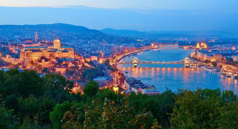 ¿Por qué es famosa Budapest?