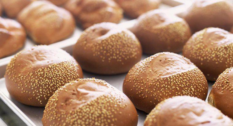 ¿Cuántas calorías hay en un rollo de pan?