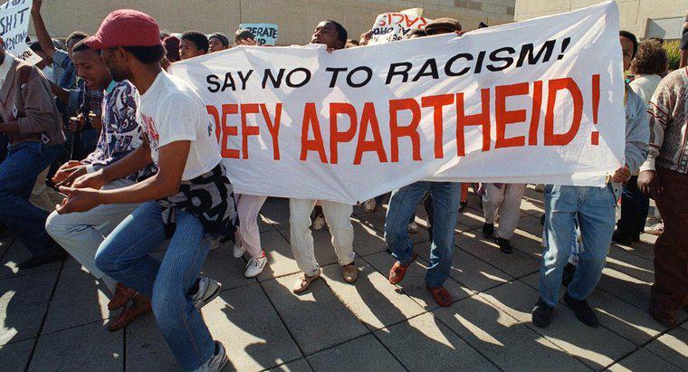 ¿Por qué ocurrió el apartheid en Sudáfrica?