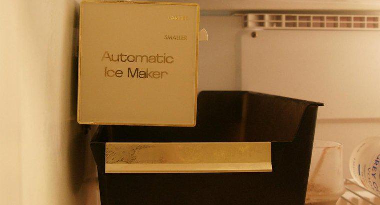¿Cómo descongelar una línea de agua congelada en una fábrica de hielo?