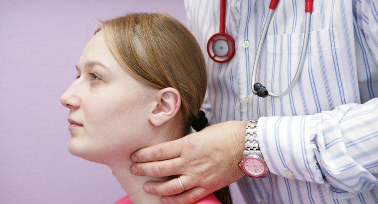 ¿Cuáles son algunos síntomas malos de tiroides?