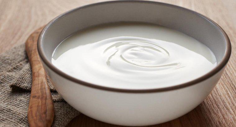 ¿Qué es un buen sustituto para la crema Fraiche?