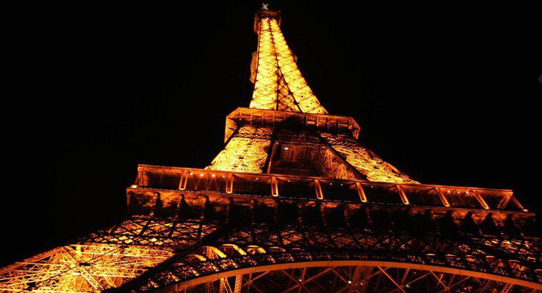 ¿Cuál es el propósito de la Torre Eiffel?