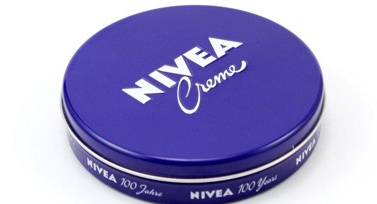 ¿Cómo se usa la crema Nivea?