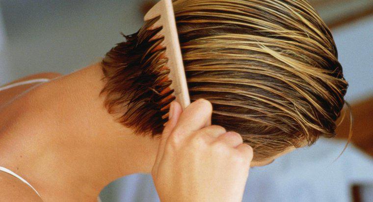 ¿Cuánto tiempo se deja peróxido en el cabello?
