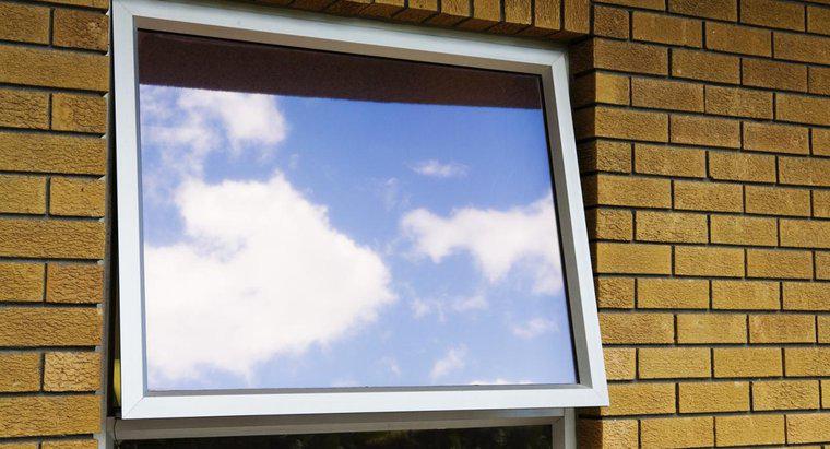 ¿Cómo limpiar marcos de ventanas de aluminio?