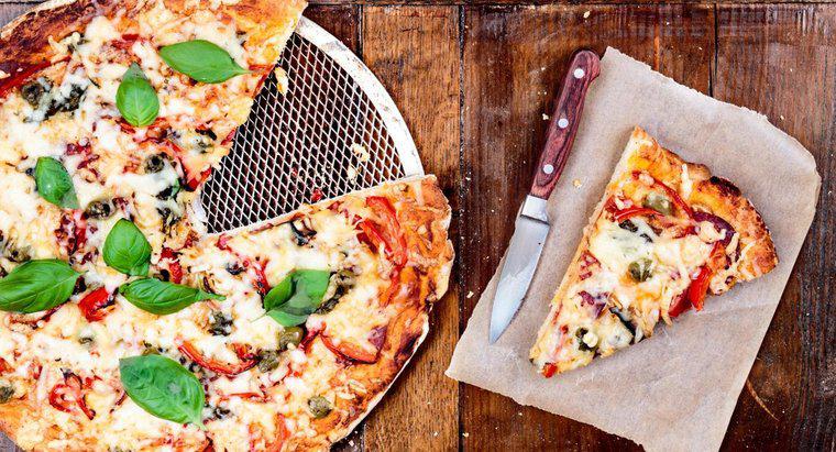 ¿Qué es una receta para la corteza de pizza con Bisquick?