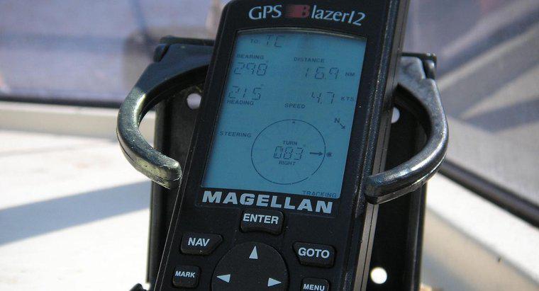 ¿Cómo instalar actualizaciones de GPS de Magellan?
