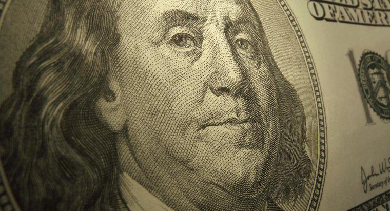 ¿A dónde fue Benjamin Franklin a la escuela?