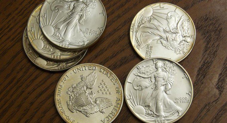 ¿Cuándo la menta de los Estados Unidos dejó de fabricar monedas de plata pura?