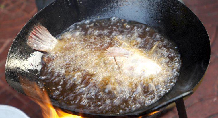¿Qué temperatura es la mejor para freír pescado?