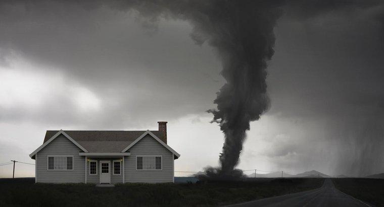 ¿Qué tan grande puede obtener un tornado?
