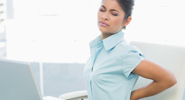 ¿Qué causa un dolor en la espalda en el área del riñón?