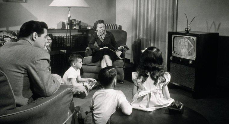 ¿Cuánto costó una televisión en la década de 1950?