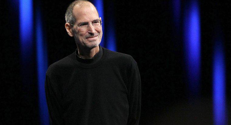¿Por qué Steve Jobs nombró a su compañía Apple?