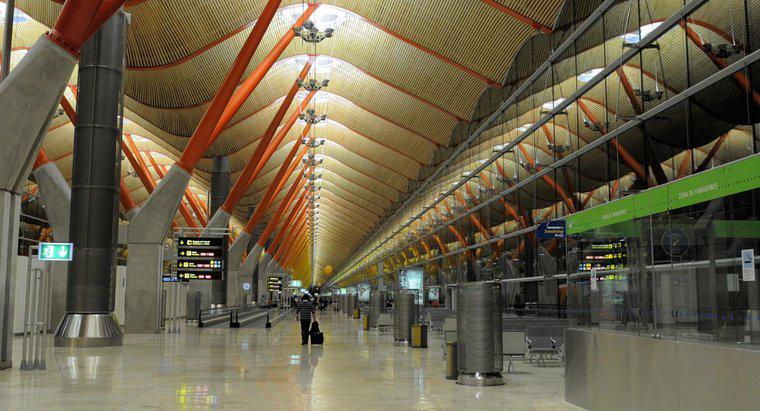 ¿Cuántos aeropuertos hay en madrid?